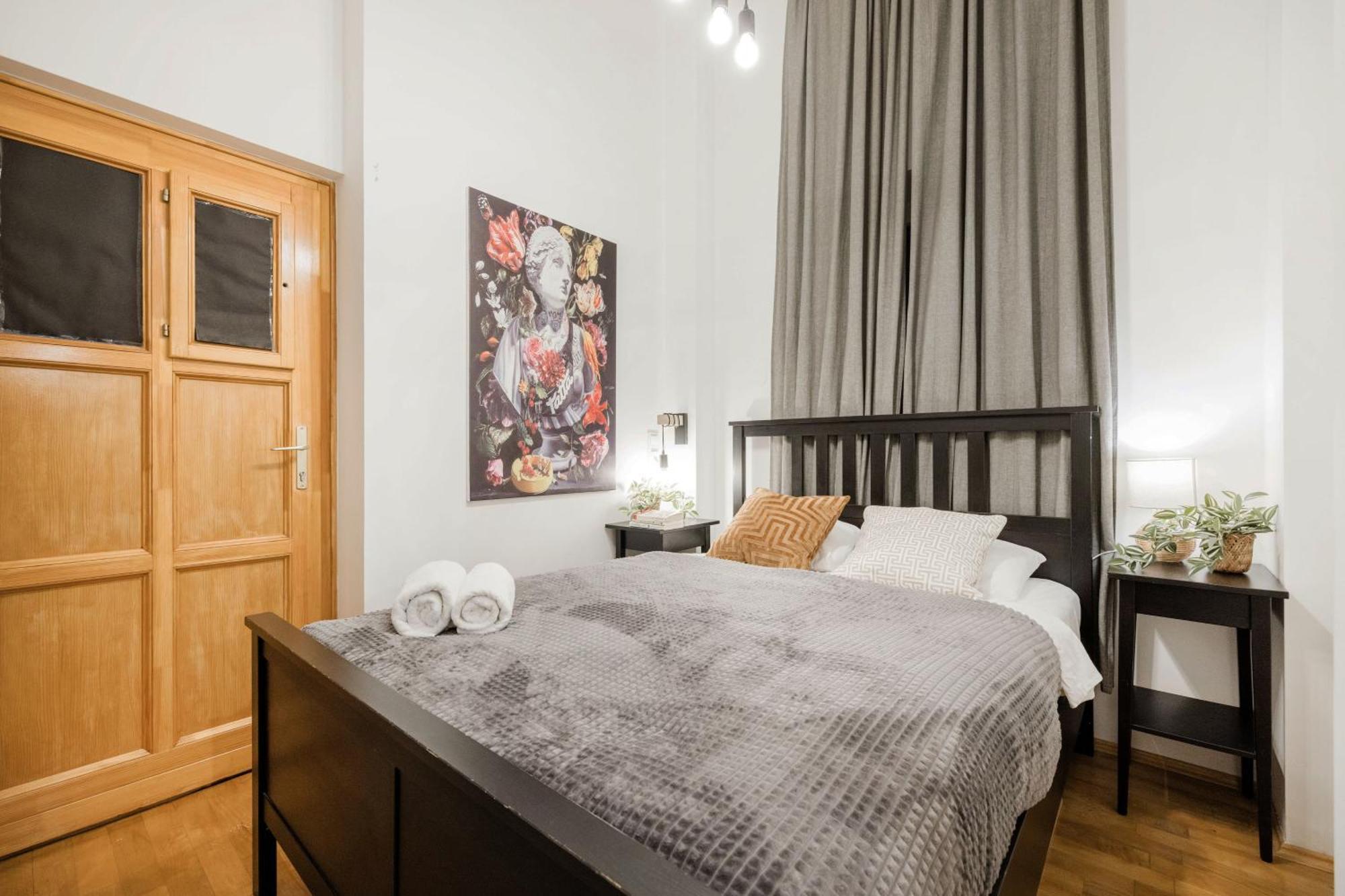 Wellness Wonderland: Garden, Sauna, Jacuzzi In Cbd Budapeszt Zewnętrze zdjęcie