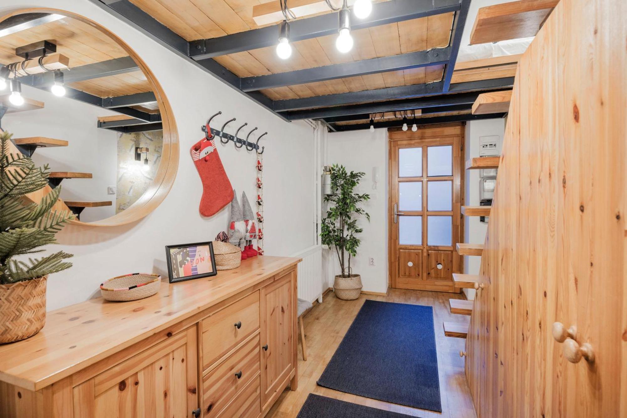 Wellness Wonderland: Garden, Sauna, Jacuzzi In Cbd Budapeszt Zewnętrze zdjęcie