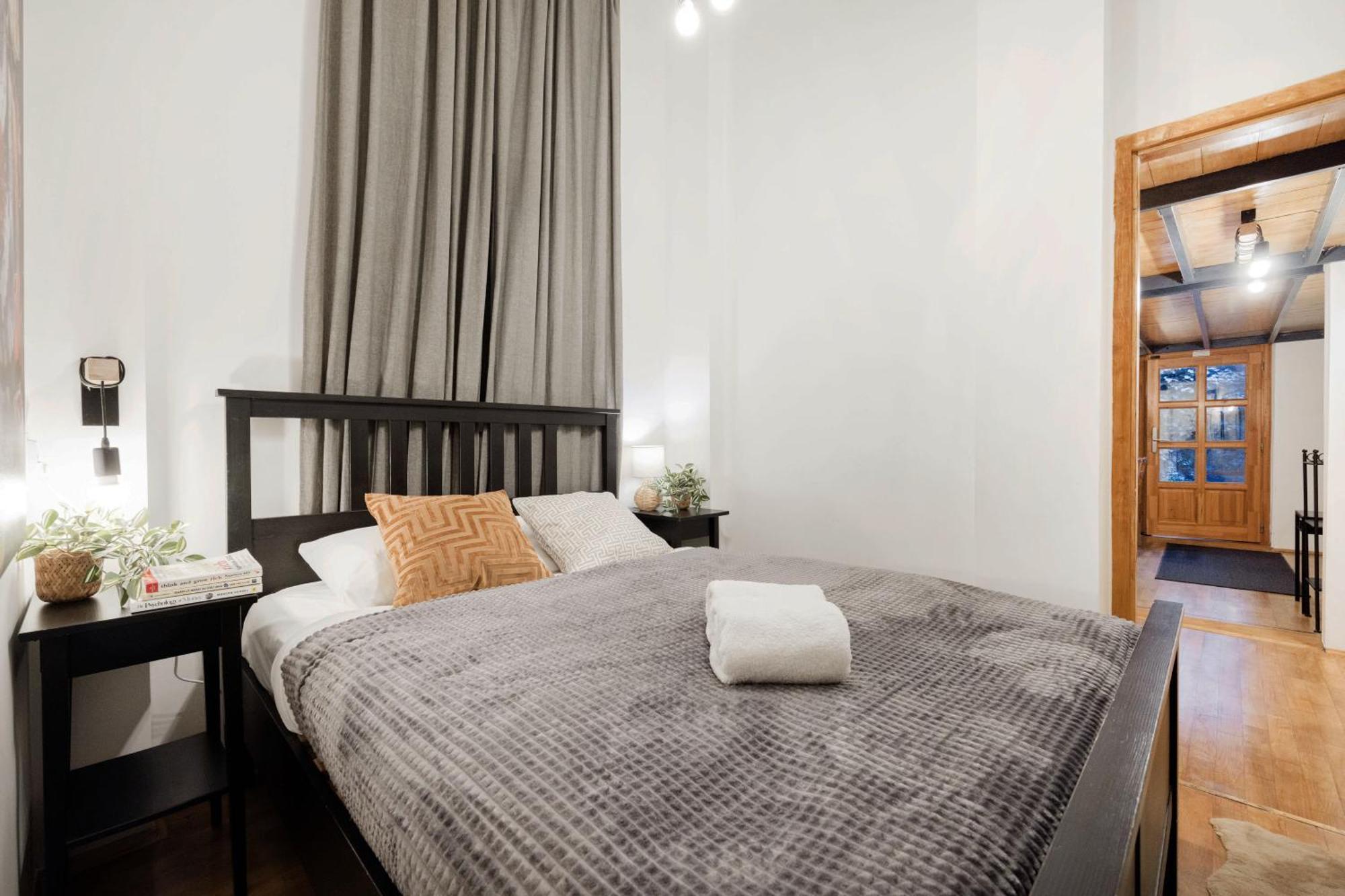 Wellness Wonderland: Garden, Sauna, Jacuzzi In Cbd Budapeszt Zewnętrze zdjęcie