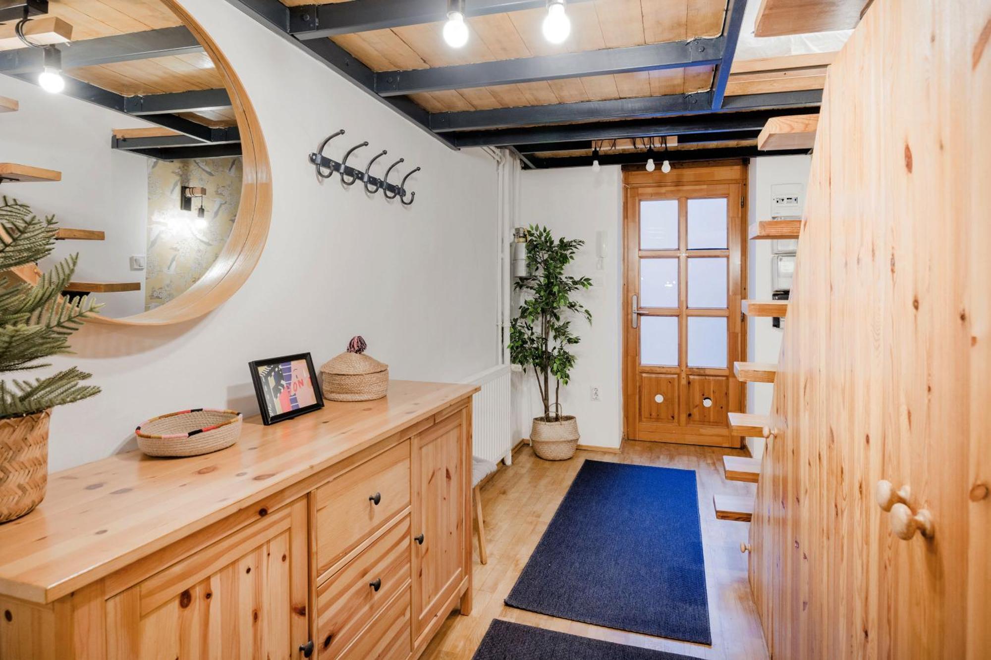 Wellness Wonderland: Garden, Sauna, Jacuzzi In Cbd Budapeszt Zewnętrze zdjęcie