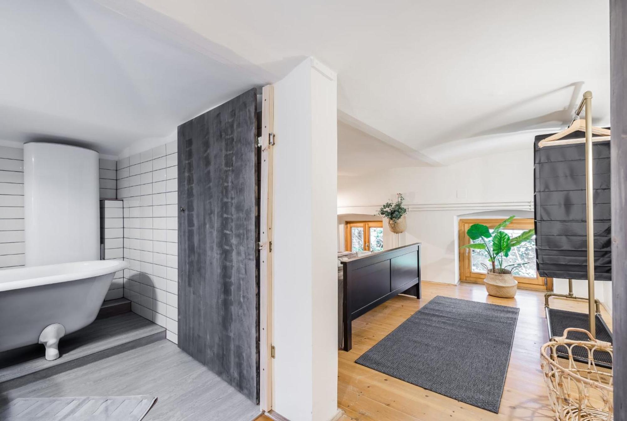 Wellness Wonderland: Garden, Sauna, Jacuzzi In Cbd Budapeszt Zewnętrze zdjęcie